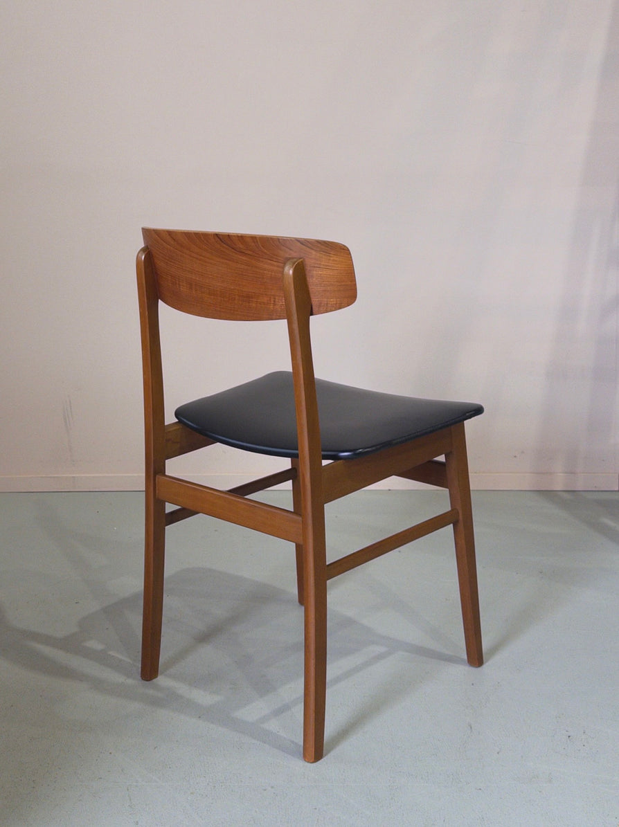 Single Danish Desk Chair / Side Chair