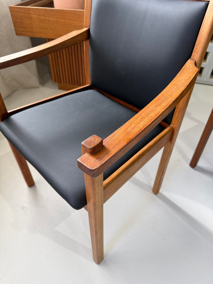 Set of Six Catt Dining Chairs In New Black Vinyl