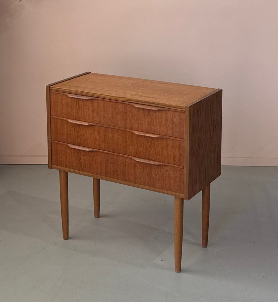 Danish Chest of Drawers in Teak