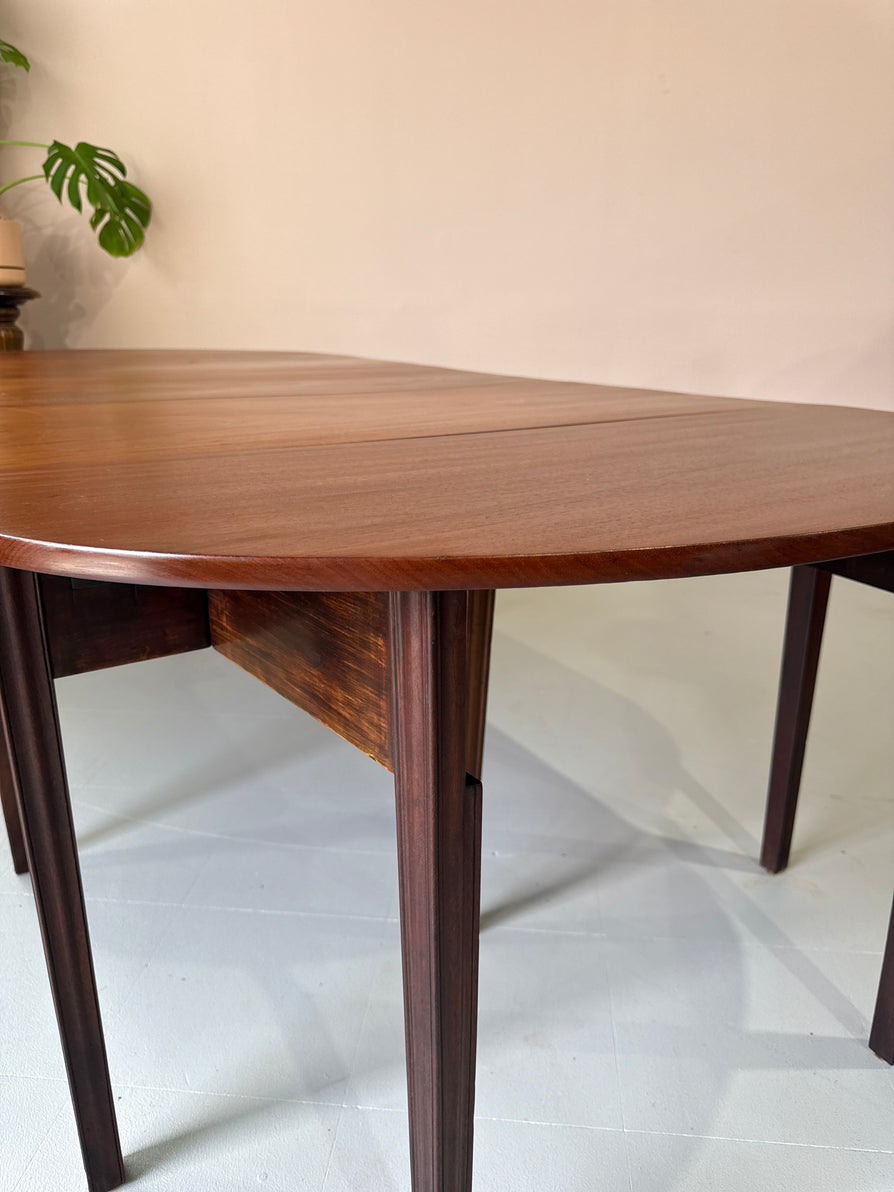 Inter-War, 1940s Gate-Leg Extension Dining Table