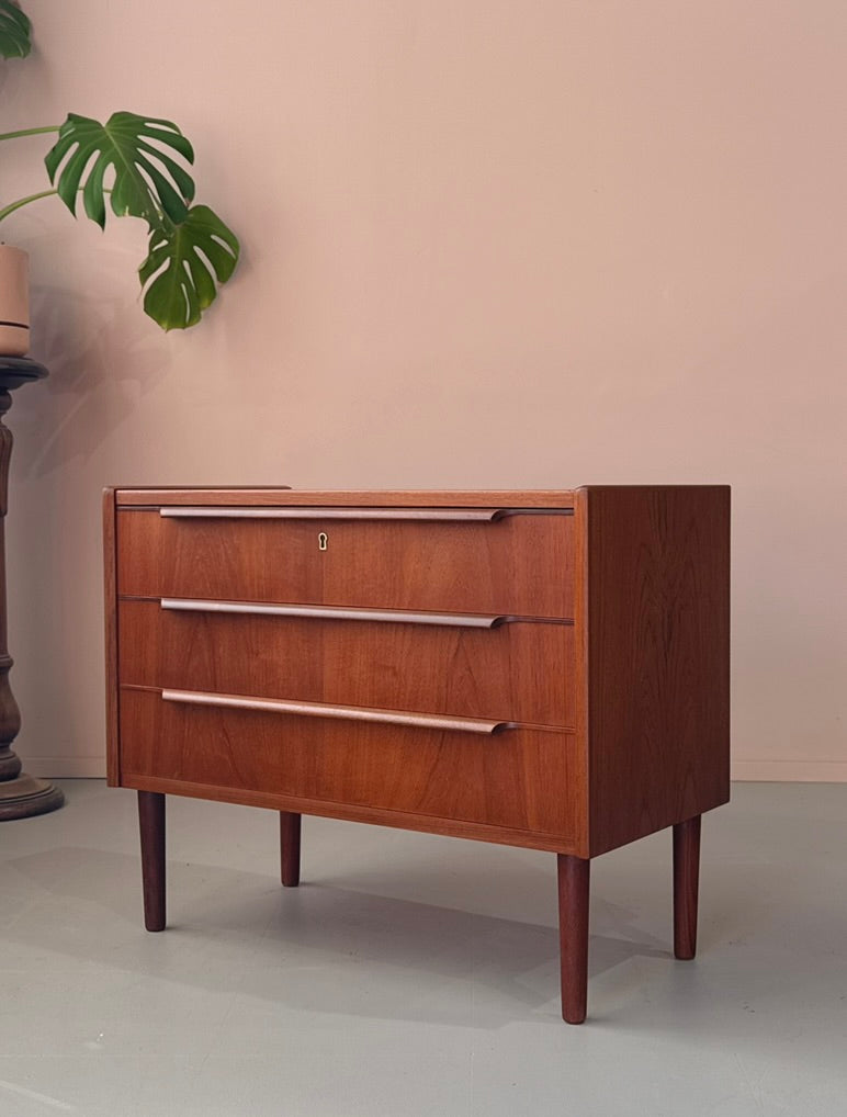 Danish Chest of Drawers in Teak