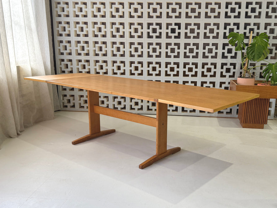 Farstrup Extension Shaker Dining Table