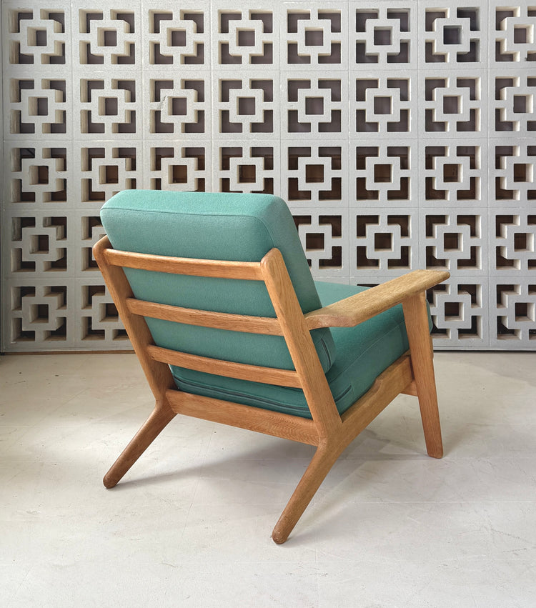 Hans Wegner GE290 Plank Chair