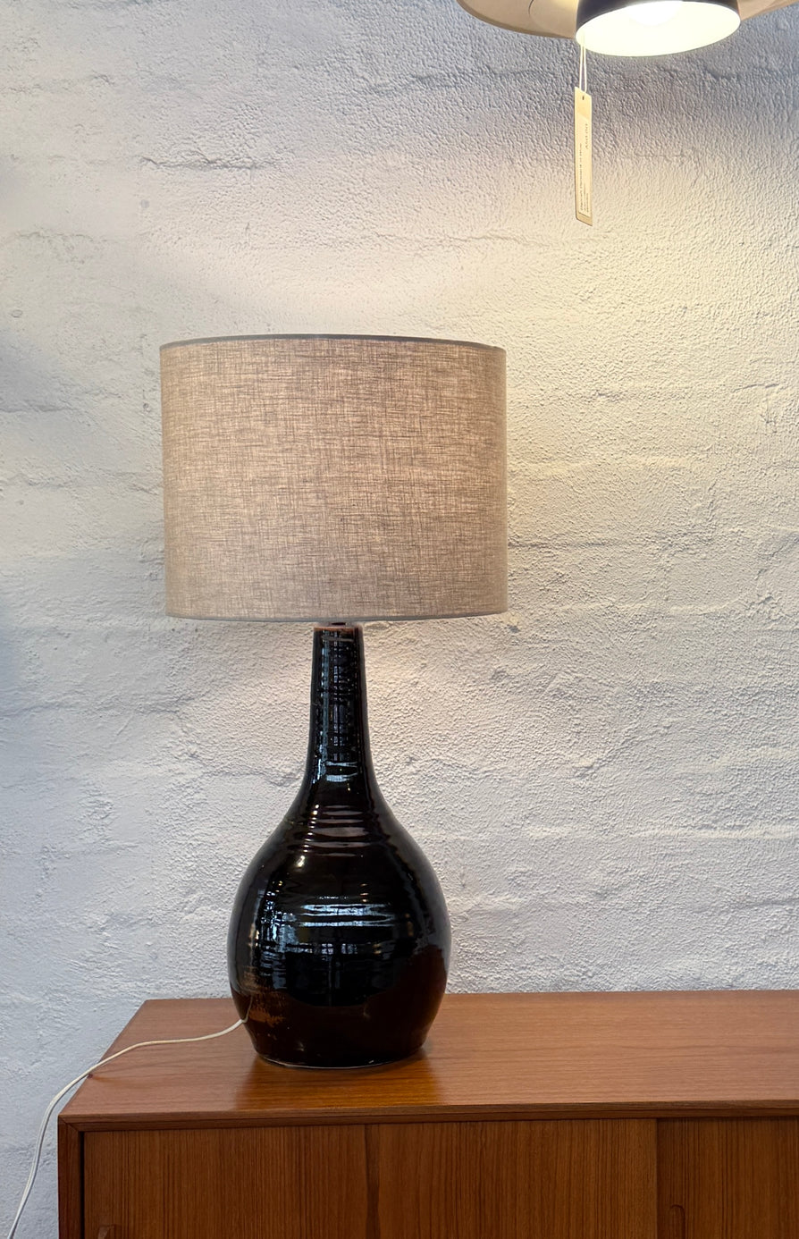 “Old Ballarat” Glazed Stoneware Table Lamp