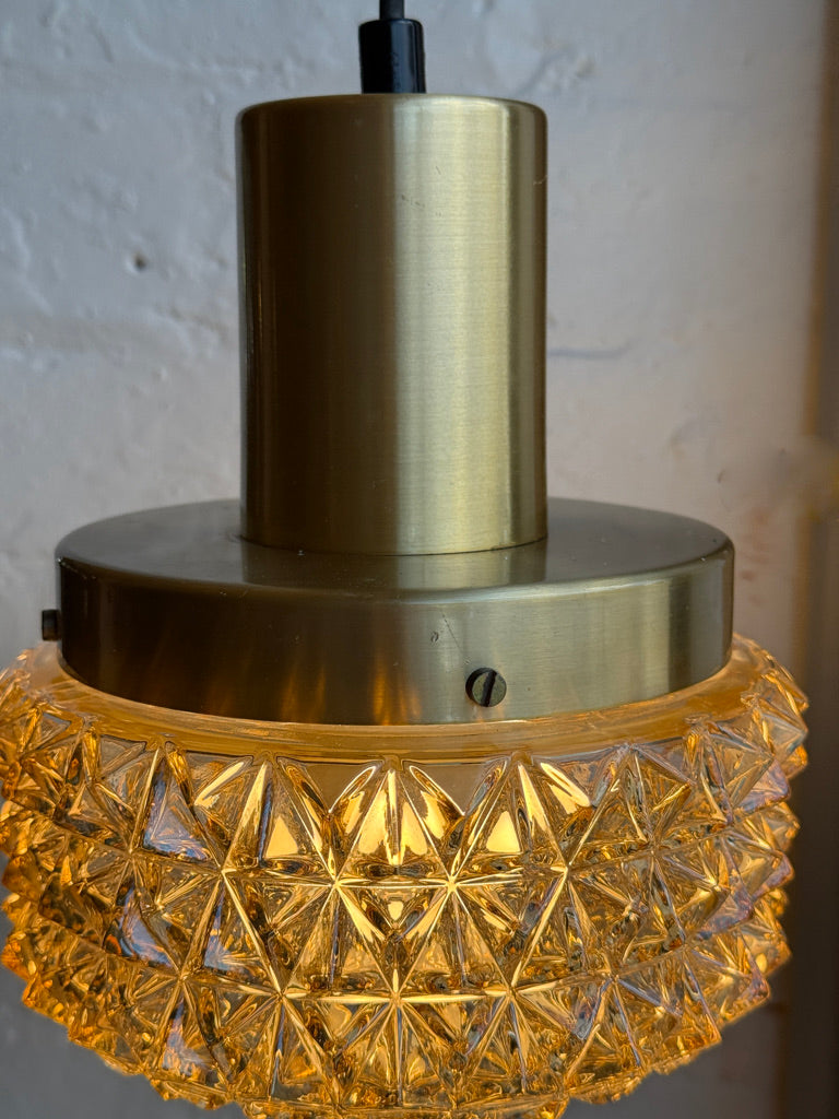 Vitrika Pendant in Brass & Cut-Glass