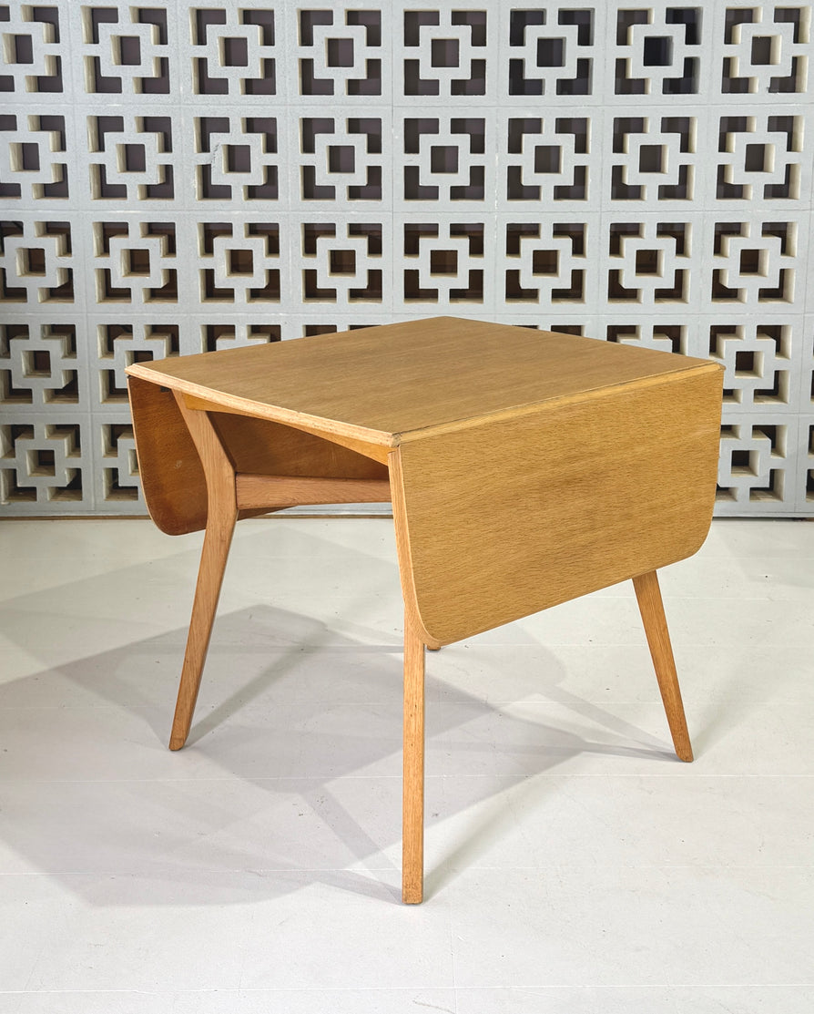 Small G-Plan Extension Kitchen Table in Oak