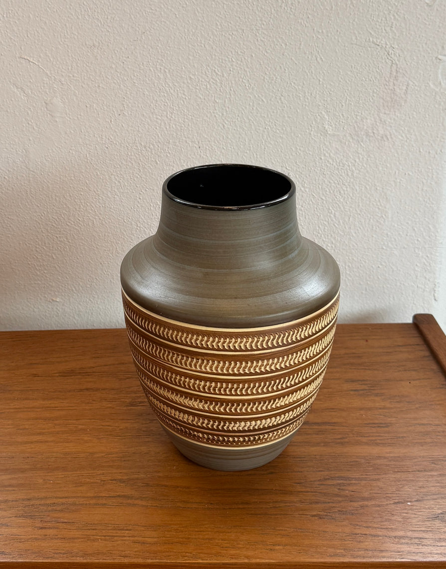 West German Dümler & Breiden Ceramic Vase