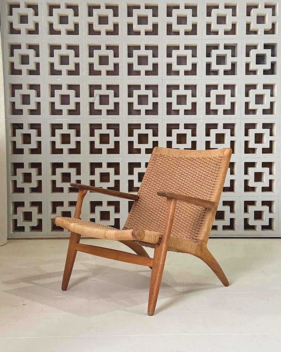 Hans J. Wegner CH25 Easy Chair