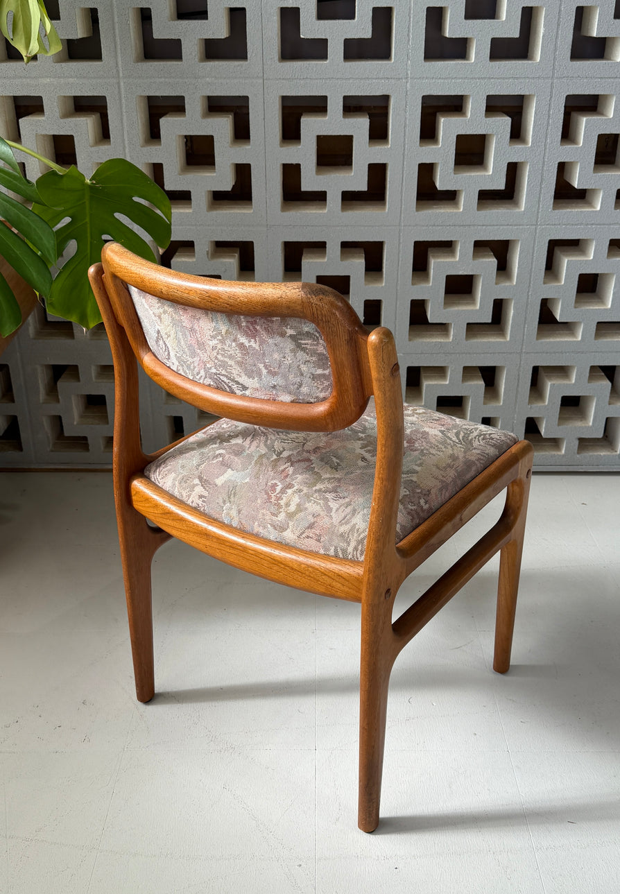 Six Original Johannes Andersen Dining Chairs (to be upholstered)