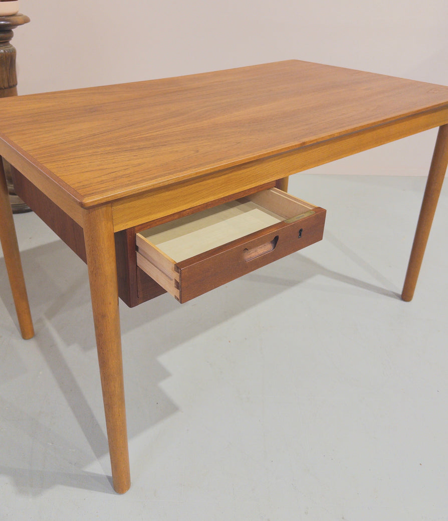 Danish Writing Desk in Teak & Oak