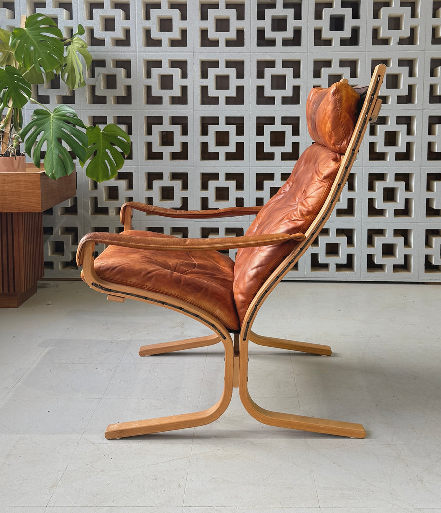 High-Back Siesta Chair in Vintage Tan Leather