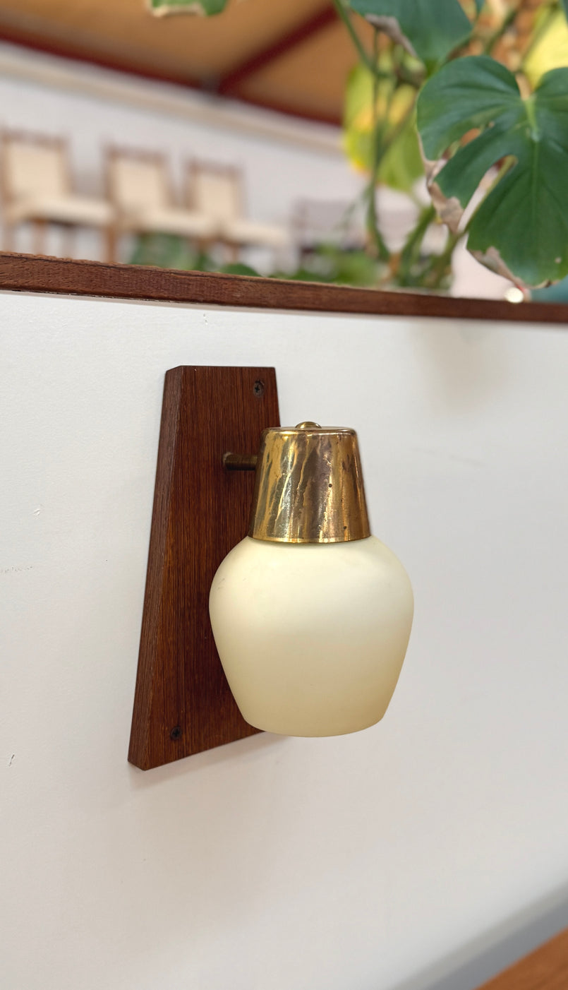 Pair of Mid-Century Wall Sconces / Bedside Lamps
