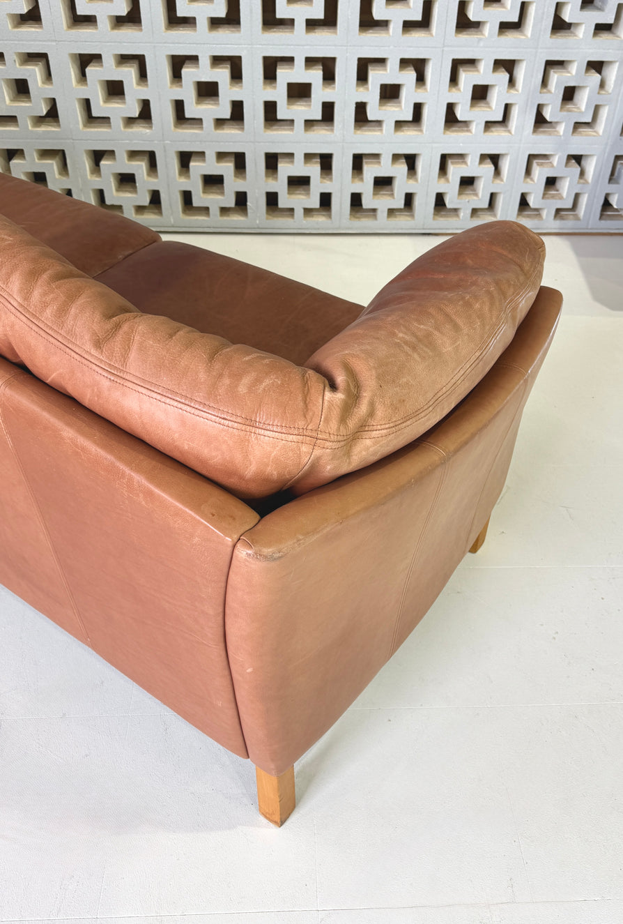 Mogens Hansen 2.5 Seater Sofa in Cognac Leather
