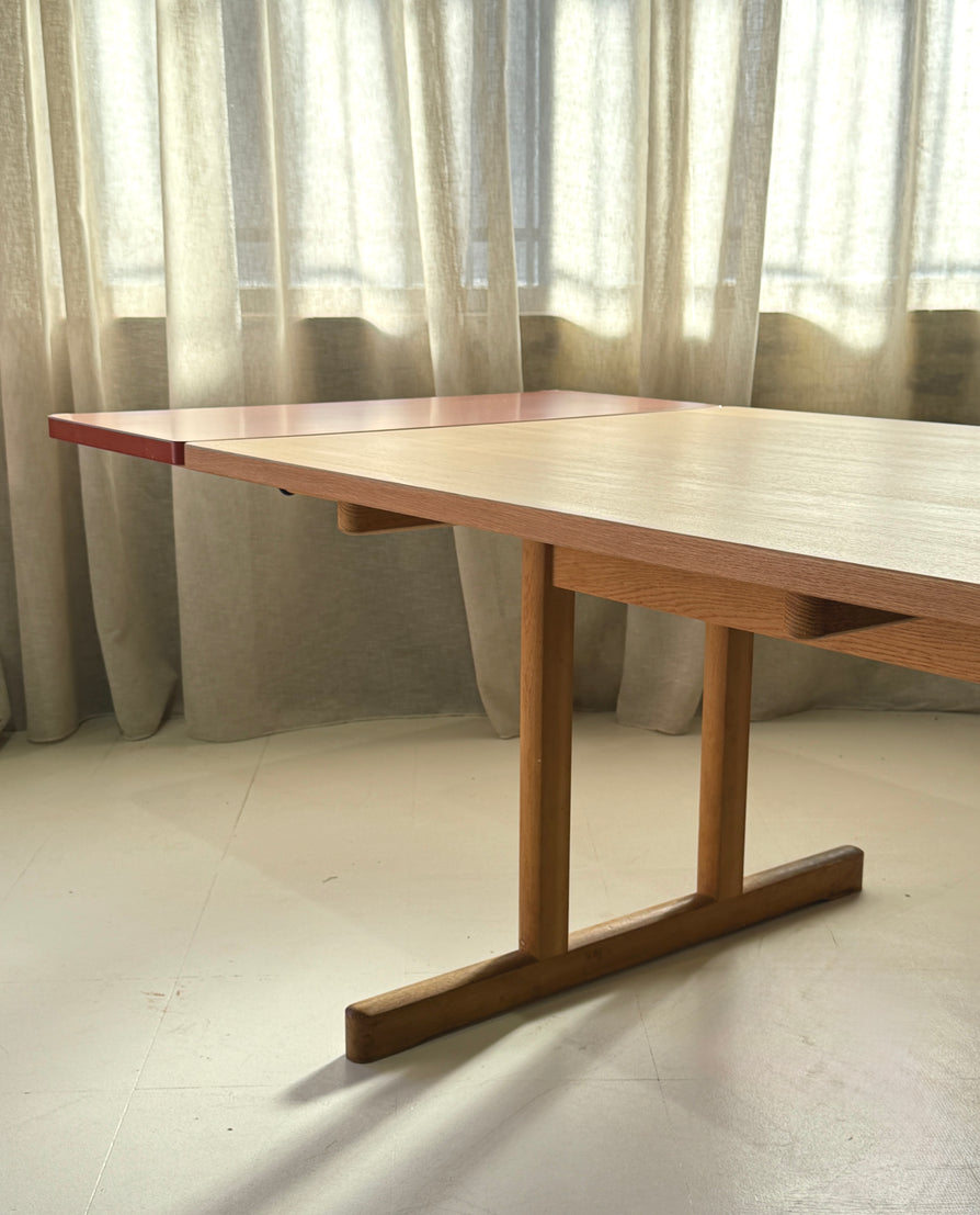 Børge Mogensen Model 6286 Shaker Dining Table in Oak