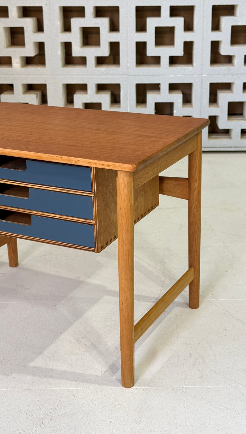 Danish Side Table in Teak & Oak