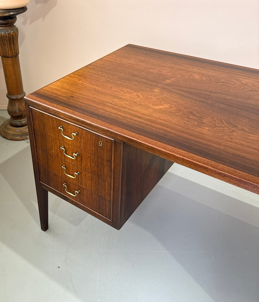 Jacob Kjær Executive Desk in Rosewood