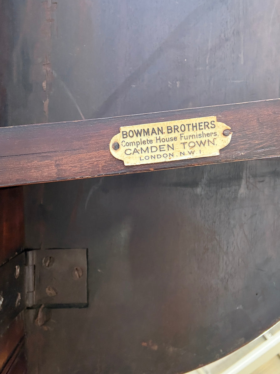 Inter-War, 1940s Gate-Leg Extension Dining Table