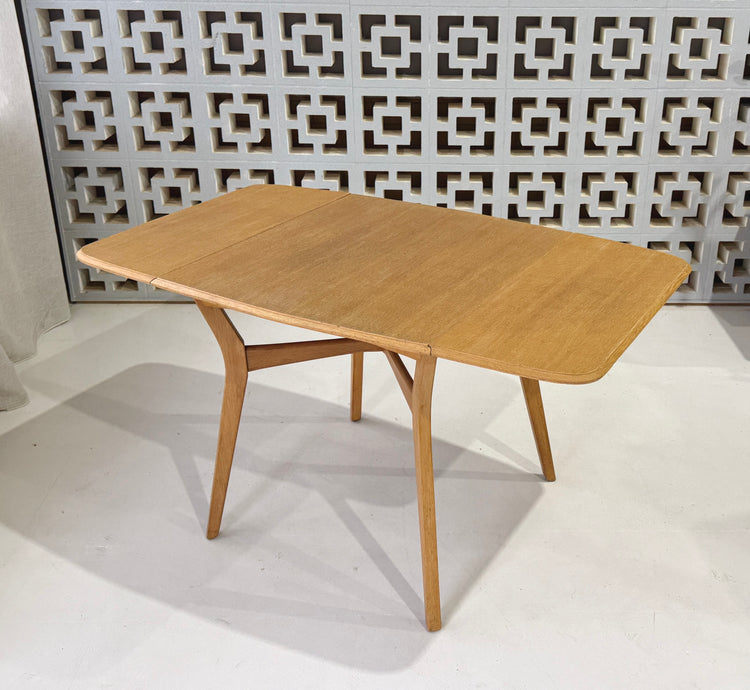 Small G-Plan Extension Kitchen Table in Oak