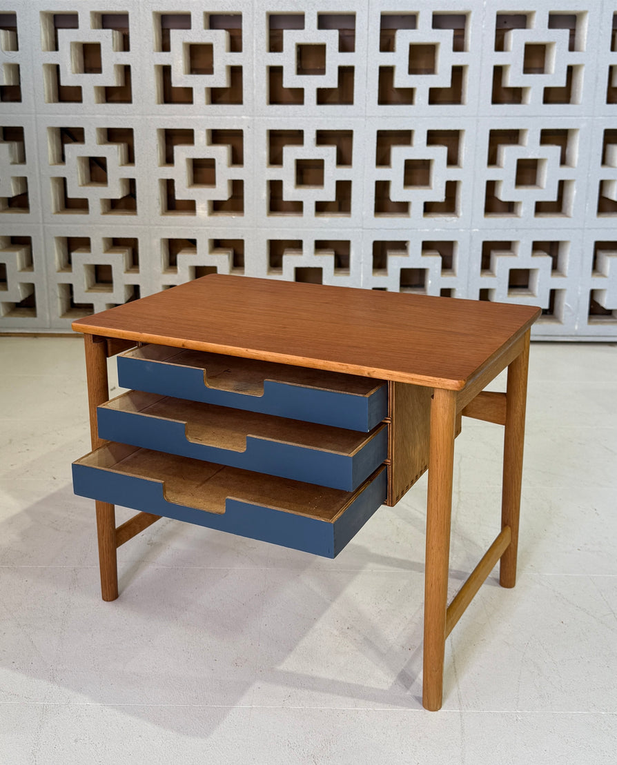 Danish Side Table in Teak & Oak