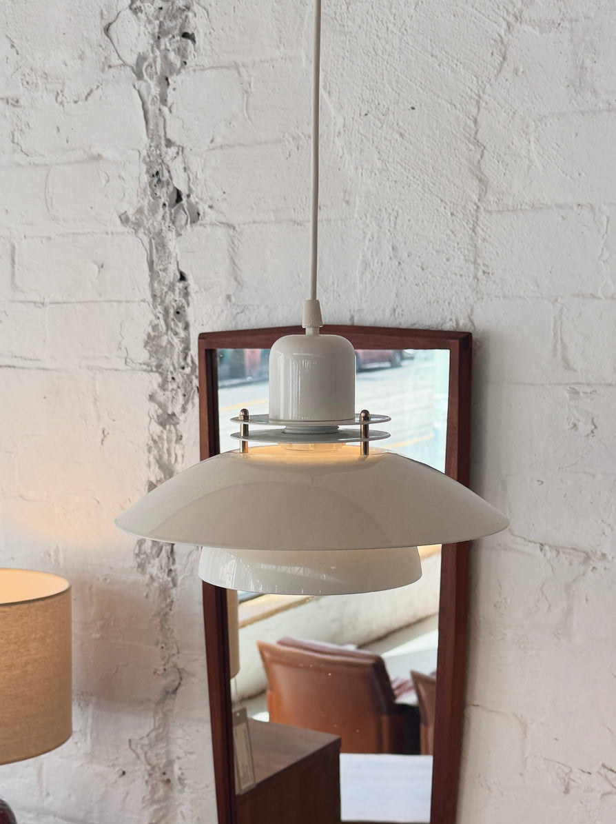 Danish Pendant in White