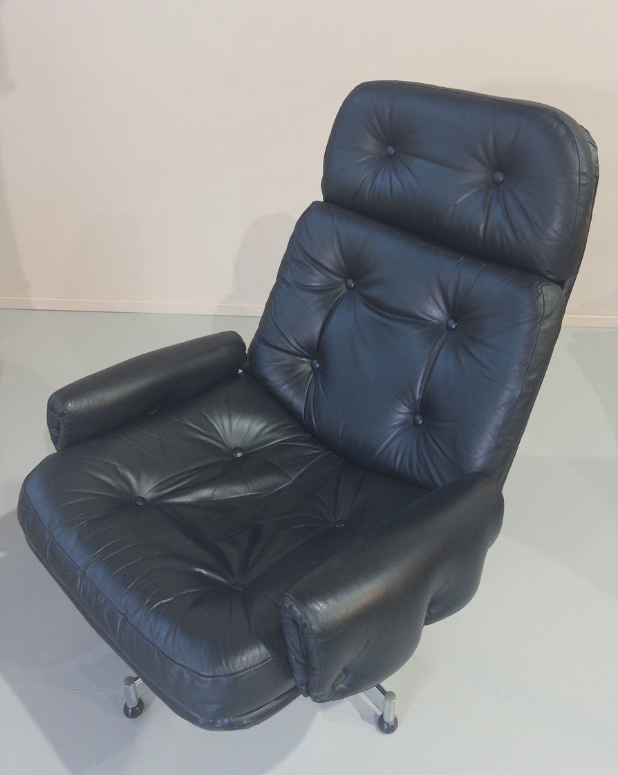 Danish Swivel Chair in Black Leather