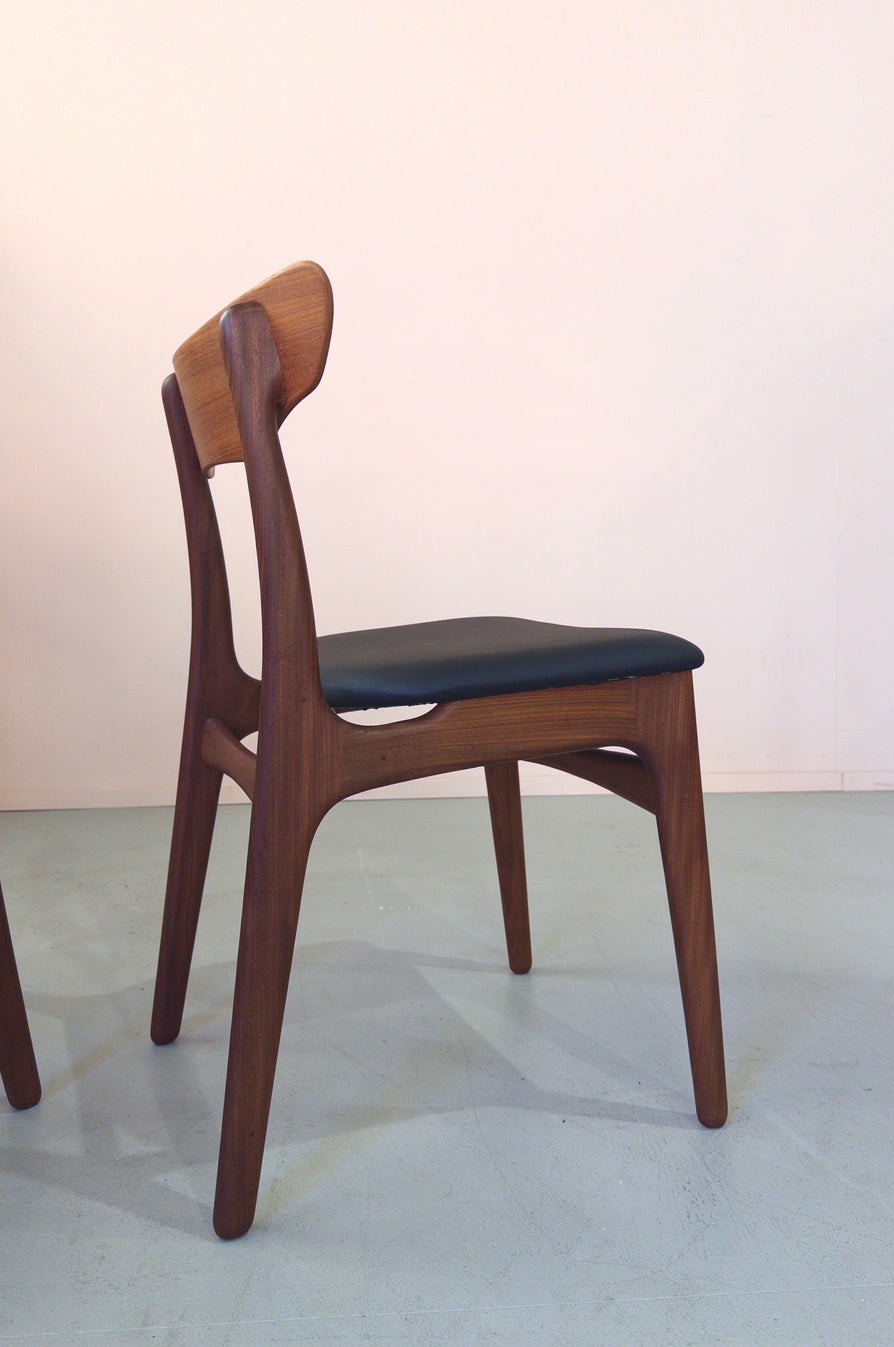 Six Schiønning & Elgaard Dining Chairs in Teak