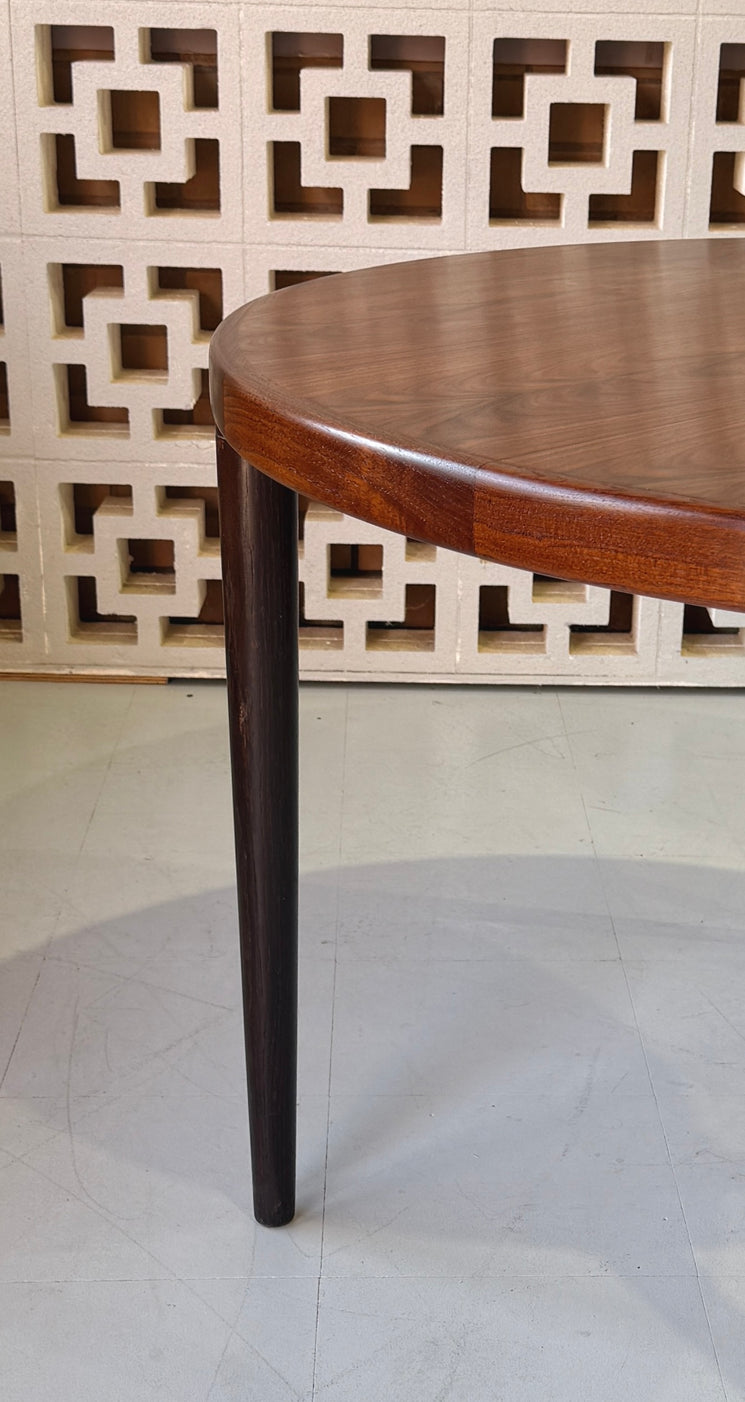 Skovmand & Andersen - Round Dining Table in Rosewood