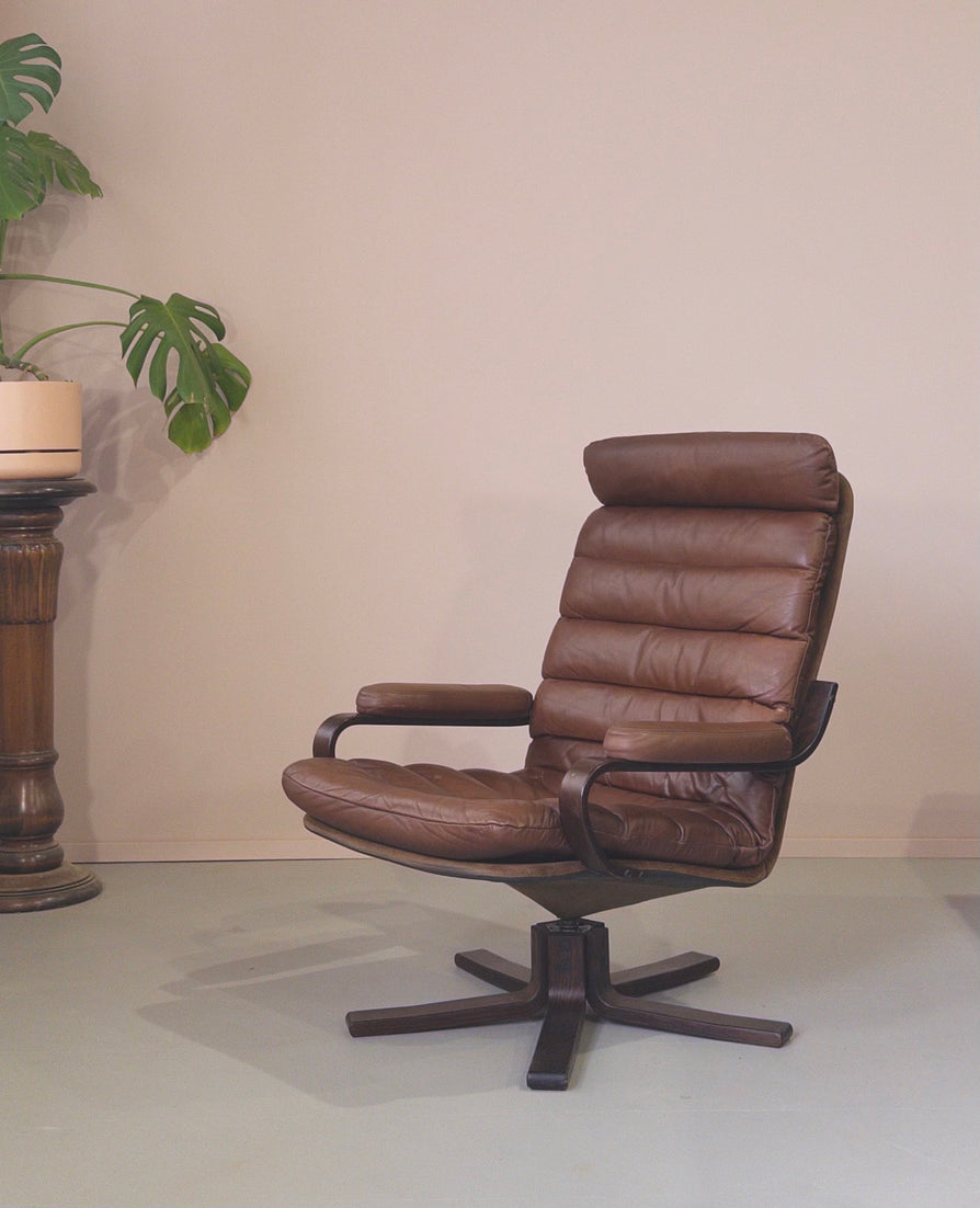 Danish Lounge Chair in Brown Leather
