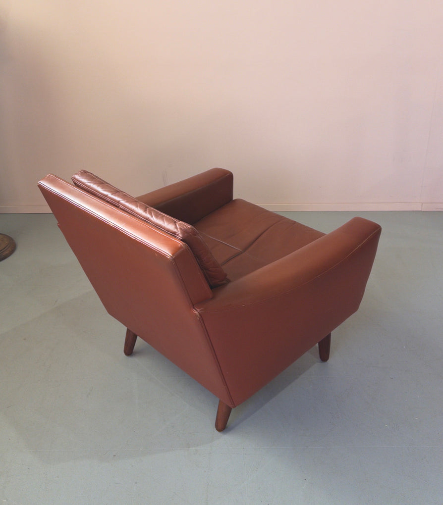 Danish Lounge Chair in Rich Tan Leather