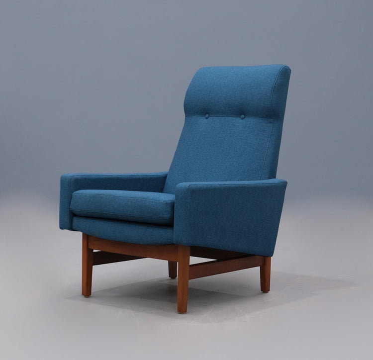 FLER 'Flerline" High-Back Lounge Chair