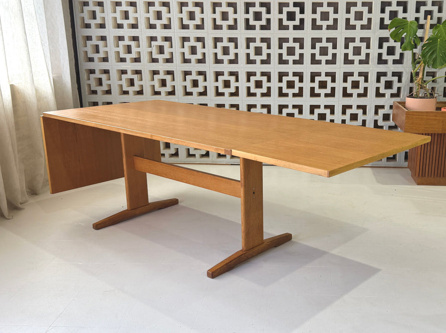 Farstrup Extension Shaker Dining Table