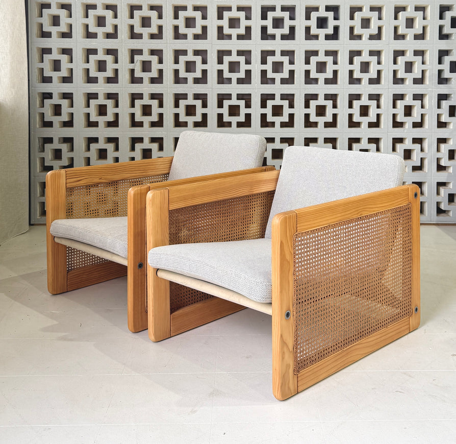 Pair Of 1970s Lounge Chairs By Evoluzione