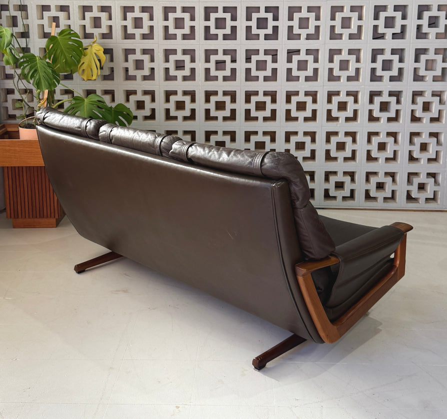 Tessa T21 Three-Seater Sofa in Brown Leather