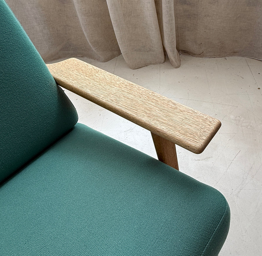 Hans Wegner GE290 Plank Chair