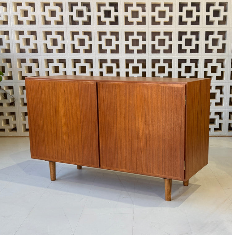 Omann Jun Sideboard in Teak