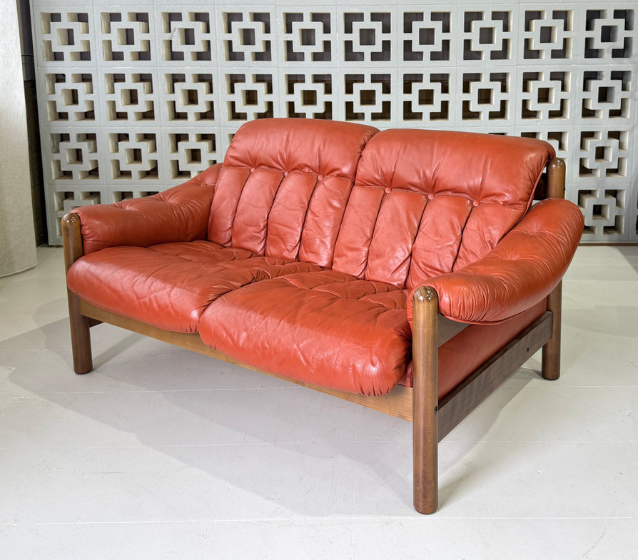 Swedish Two-Seater in Leather