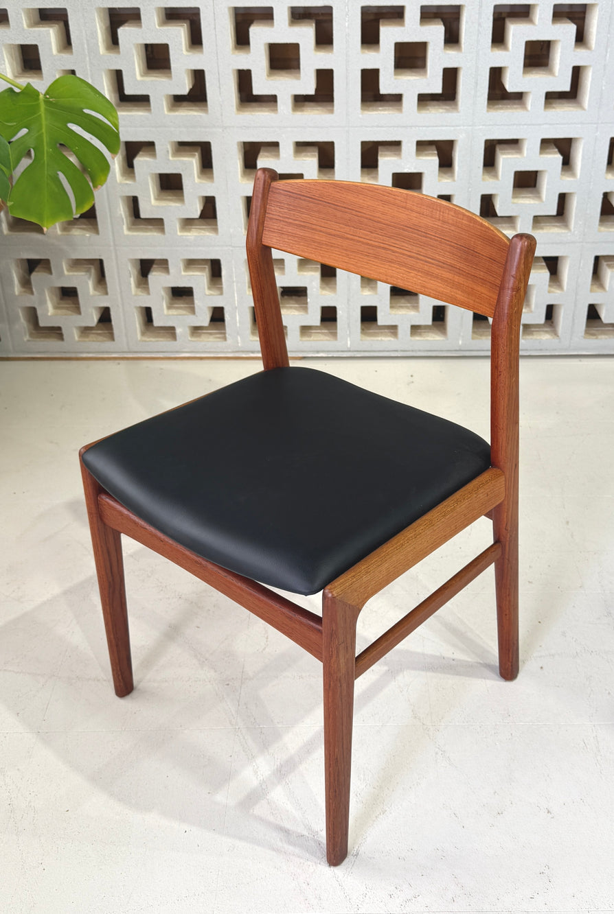 Danish Side Chair / Dining Chair