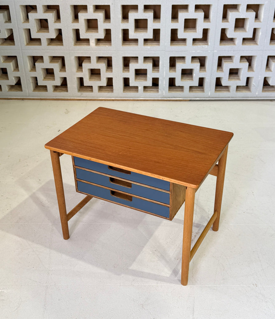 Danish Side Table in Teak & Oak