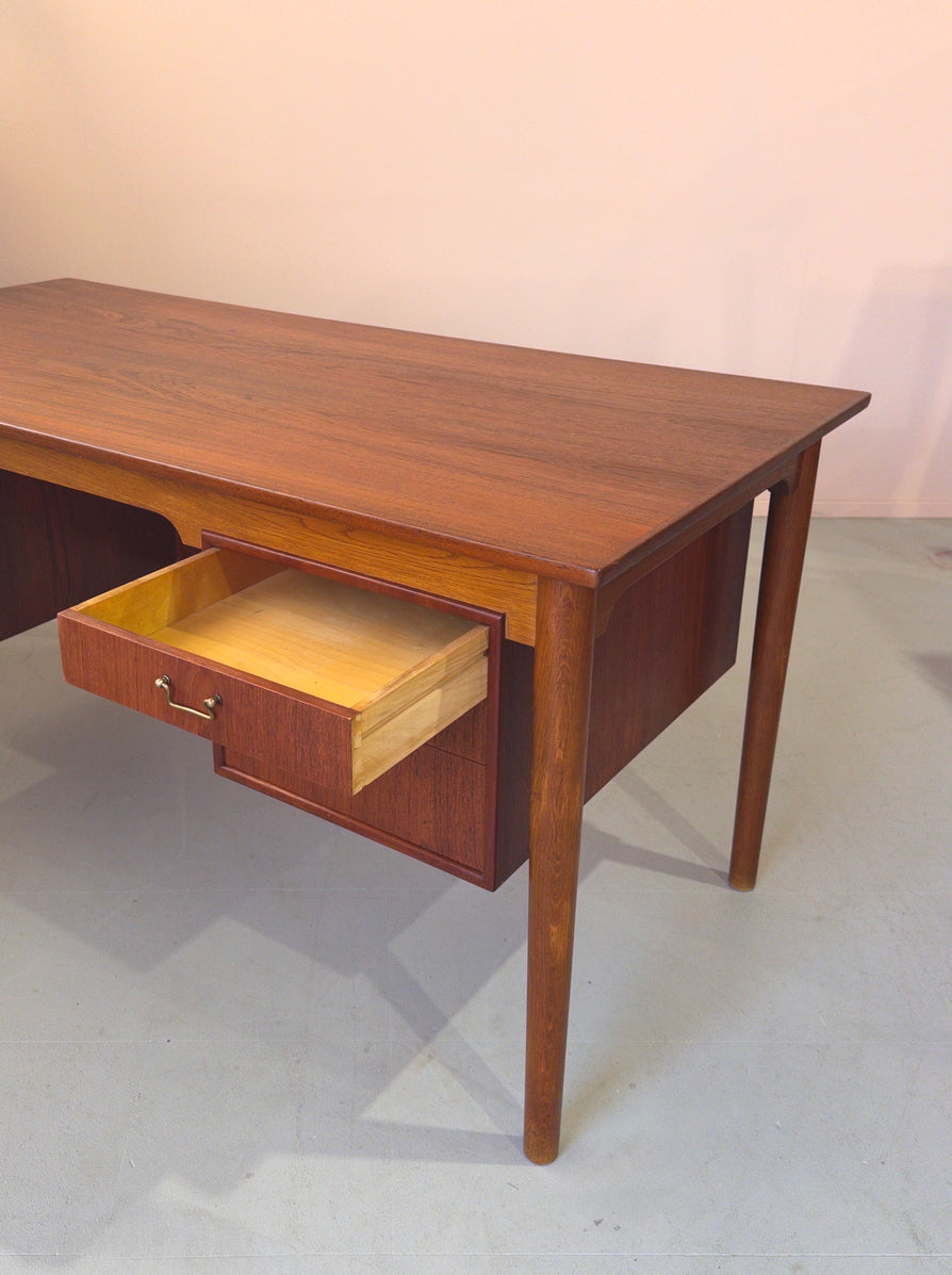 1950s Danish Writing Desk in Teak & Oak