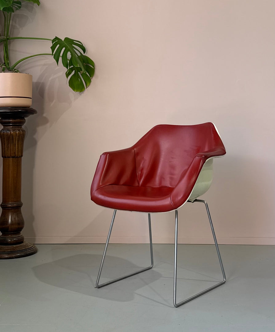 Robin Day for Hille Shell Chair