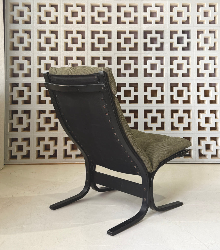 High-Back Siesta Chair in New Fabric