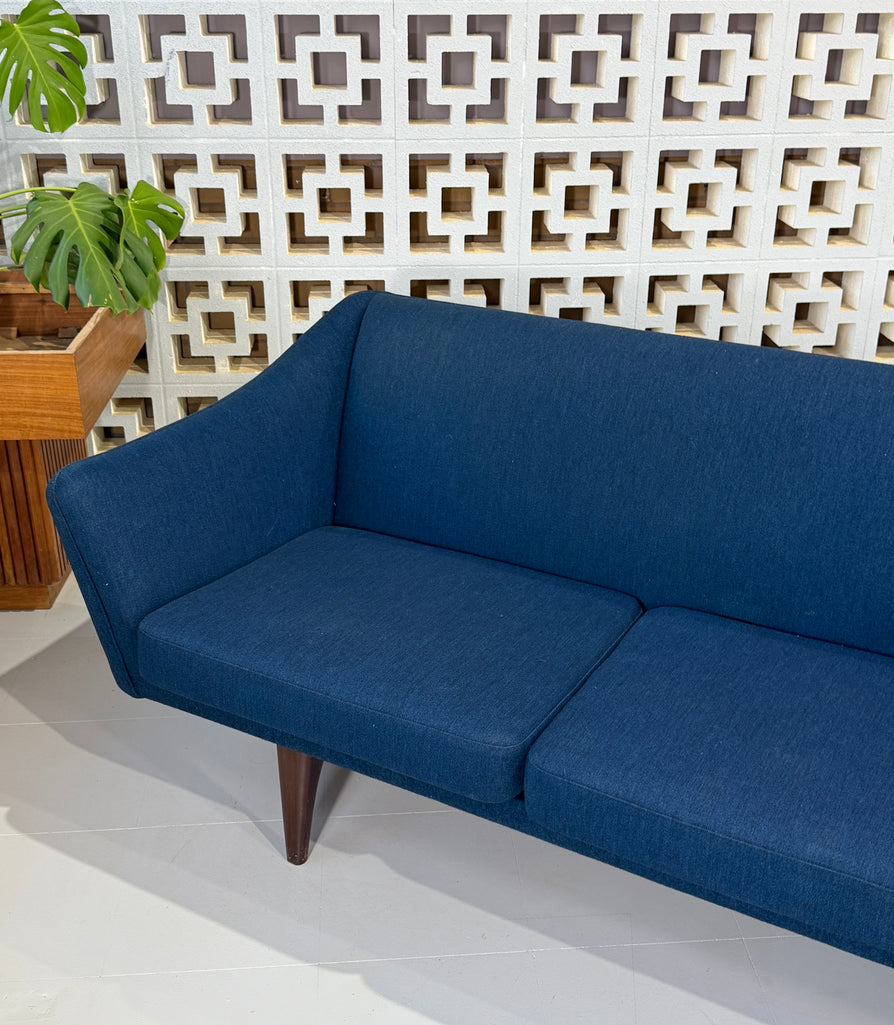 Illum Wikkelsø “ML140” Three-Seater Sofa for A. Mikael Laursen & Søn