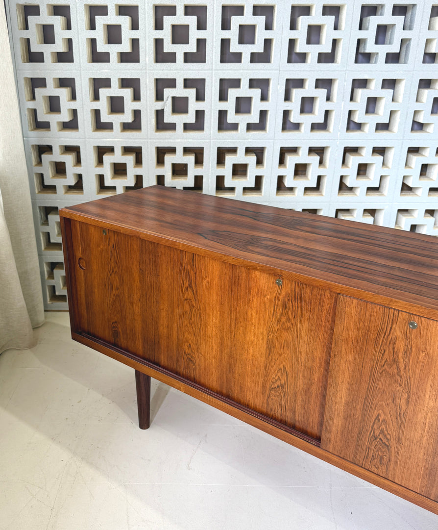 Hans Wegner RY26 Sideboard