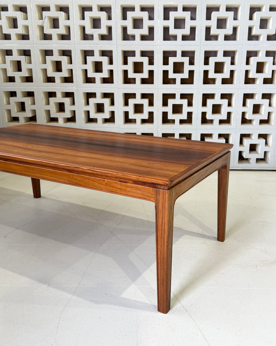 Ole Wanscher Coffee Table in Rosewood
