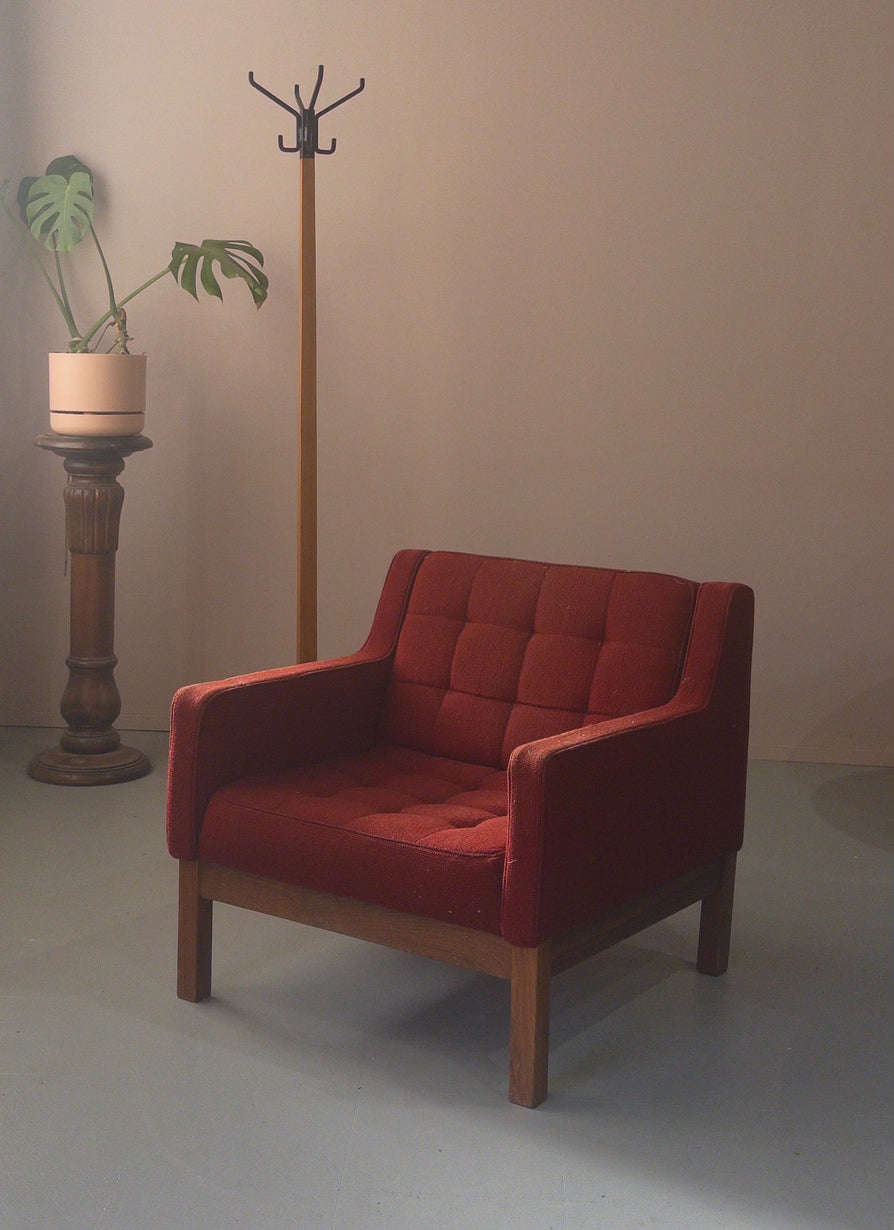 Jens Risom Lounge Chair