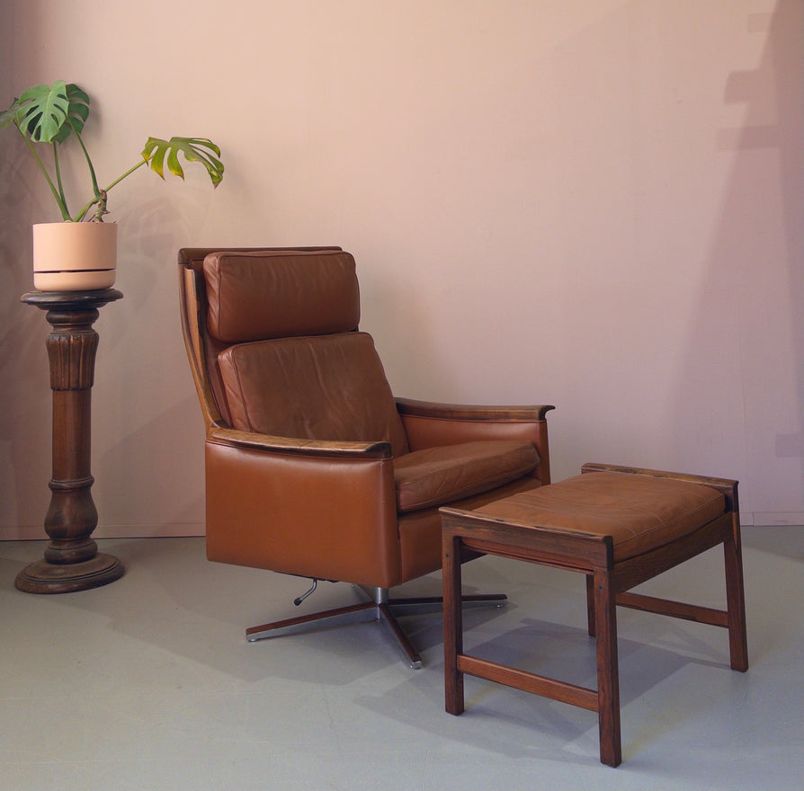 Torbjørn Afdal Swivel Chair with Footstool