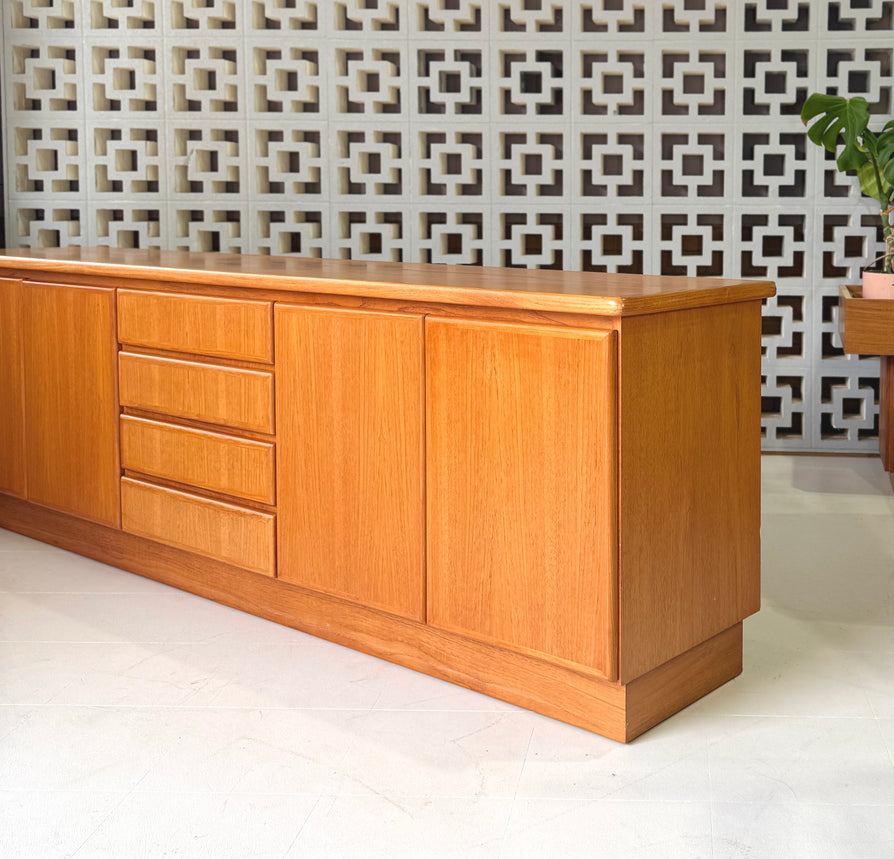 Large Mid-Century Sideboard / Console in Teak
