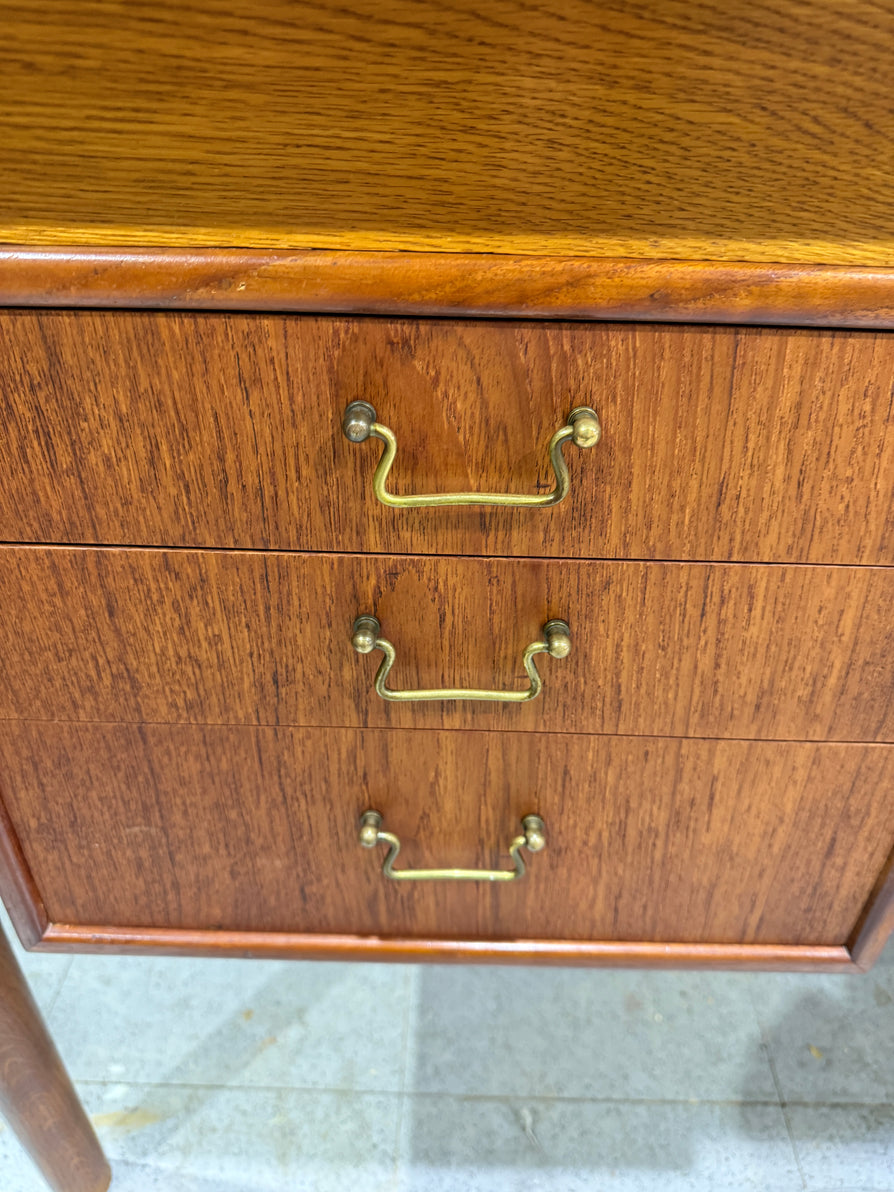 1950s Danish Writing Desk in Teak & Oak
