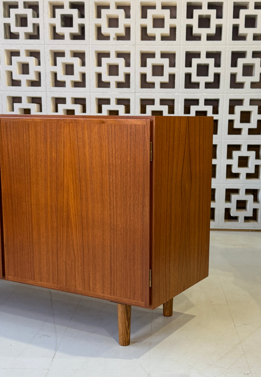 Omann Jun Sideboard in Teak