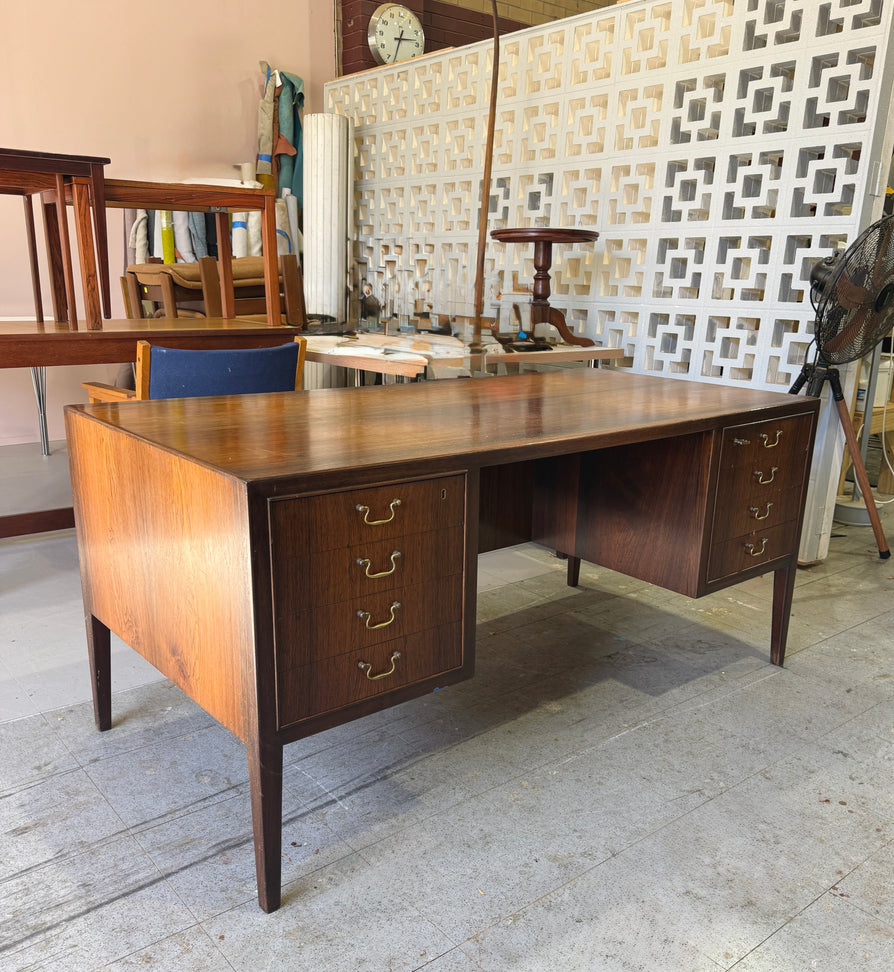Jacob Kjær Desk in Rosewood